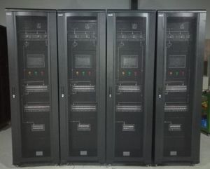 百纵科技香港服务器机房069.jpg