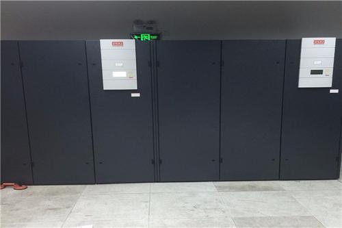 岑溪市一体化机房数据中心机房装修.jpg